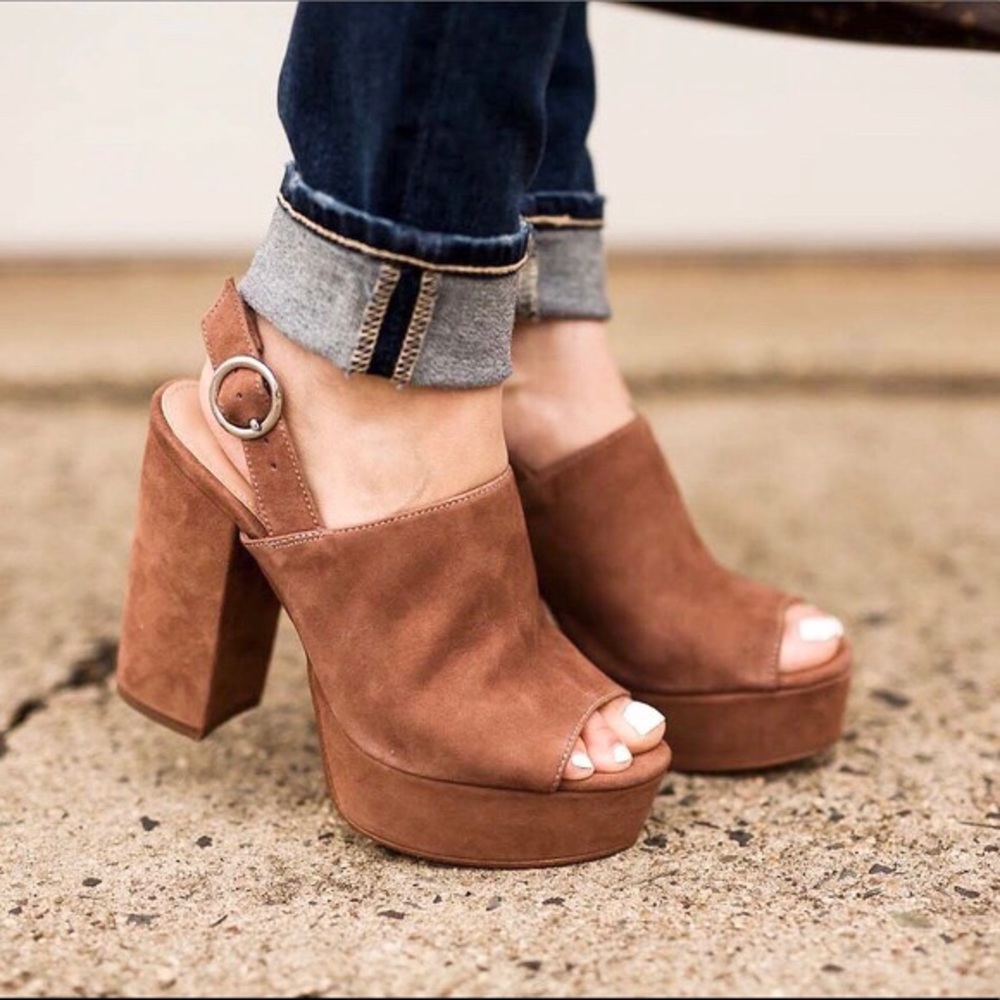 Steve Madden Carter camel block platform heels